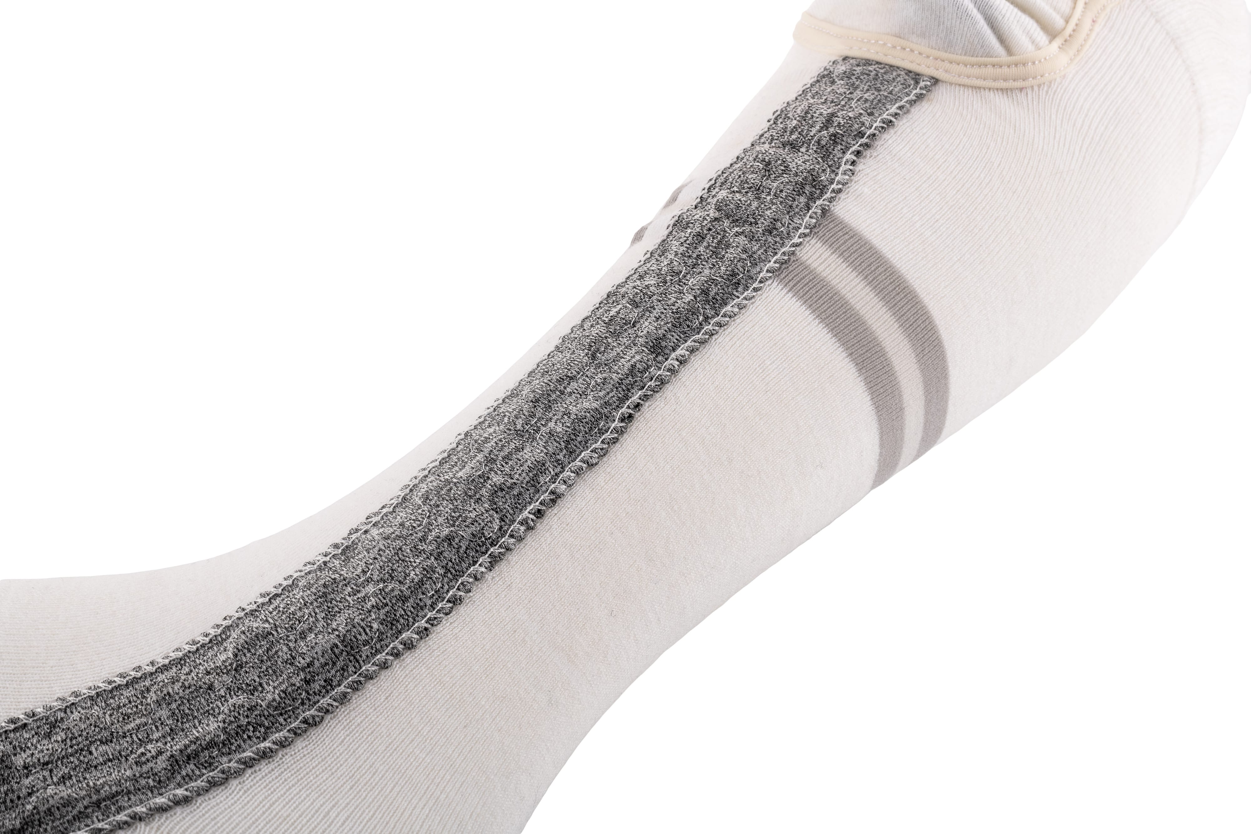 Calcetines Calefactables - Aerowhite | Edición Deportes de Invierno - USB-C | Finos y Resistentes